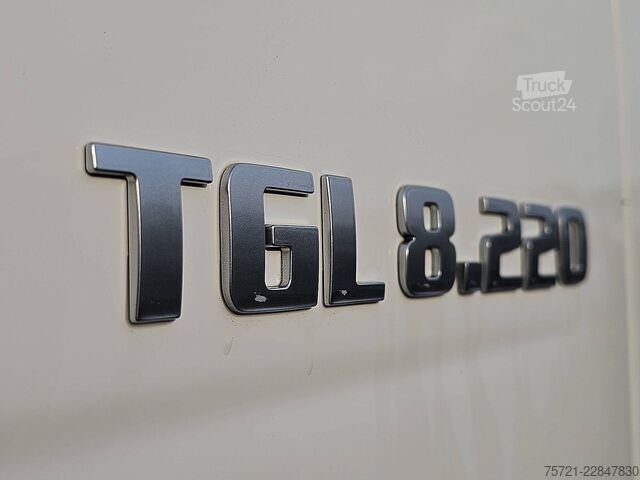 Fahrgestell mit Fahrerhaus MAN 8.220 TGL WB305 AIRCO PTO