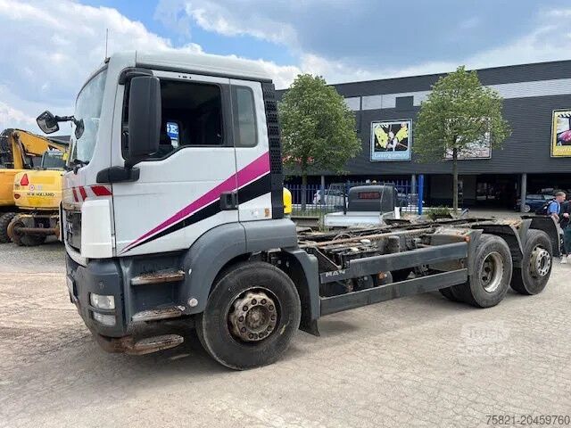 Chassis med førerhus MAN TGS 26.320 6x2-2BL