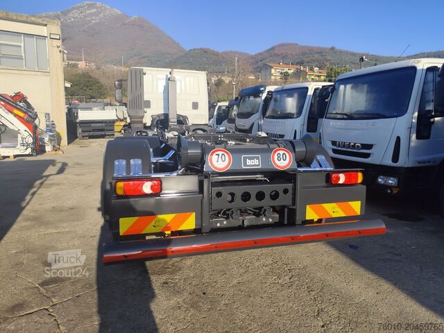 гаковий навантажувач Iveco Stralis AD260S31