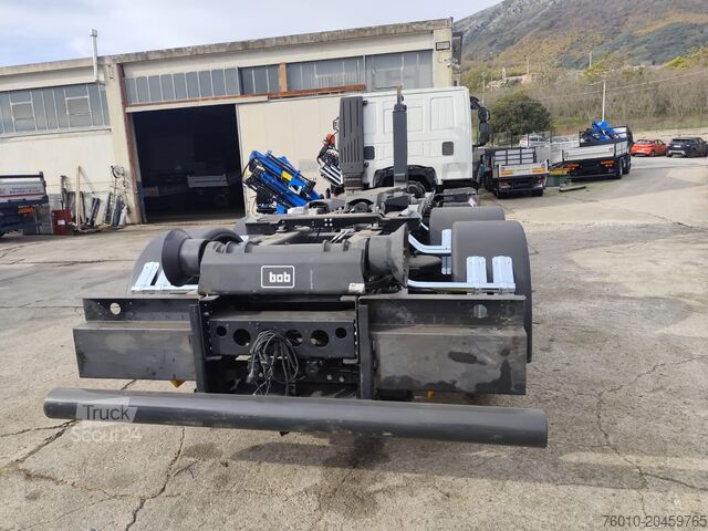 гаковий навантажувач Iveco Stralis AD260S31