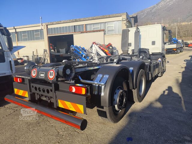 гаковий навантажувач Iveco Stralis AD260S31