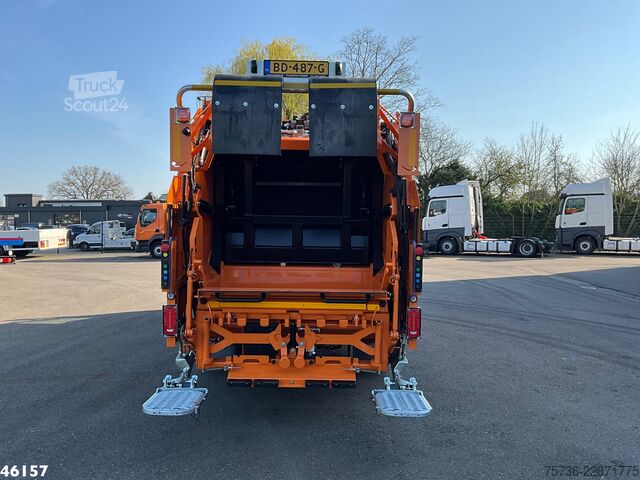  FUSO Canter 9C18 Geesink 7m³