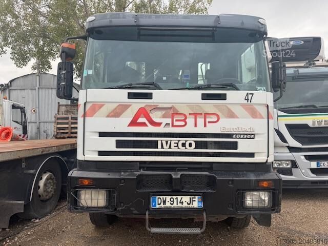 Three-sided tipper truck Iveco EUROTECH CURSOR 310 TRIBENNE GRUE HIAB