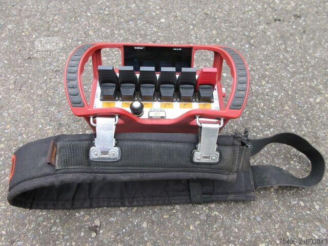 Kipper LKW iveco Stralis 310 3-S-Kipper Fassi-Kran Funk