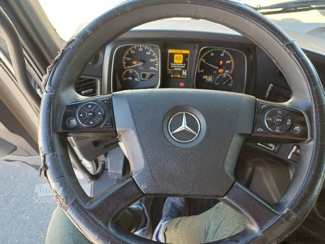 Tracteur routier standard Mercedes-Benz ACTROS