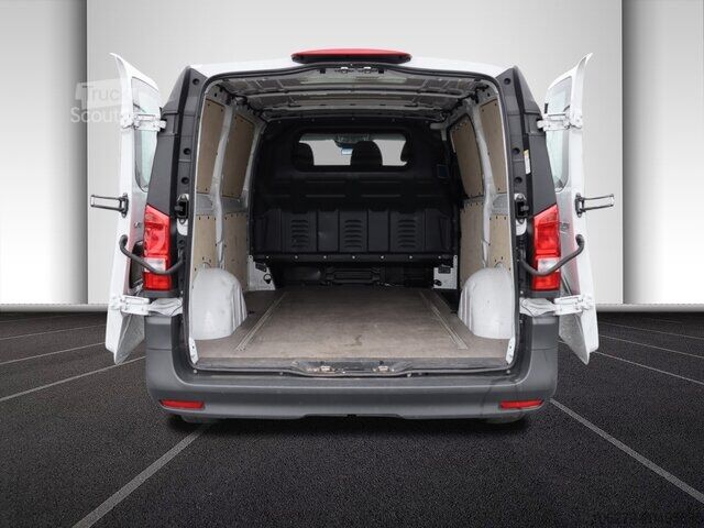 Sonderausbau-Transporter Mercedes-Benz Vito116CDI KA lang,Automatik,Klima,Tempomat