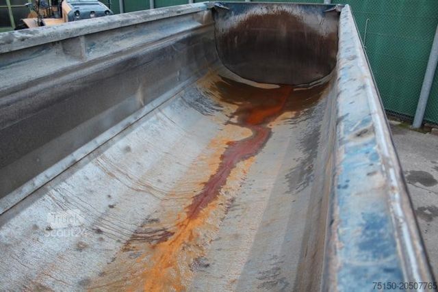 Semirremolque volquete SCHWARZMÜLLER Kippmulde 28 m³ - deck - LIFT Nr.: 050