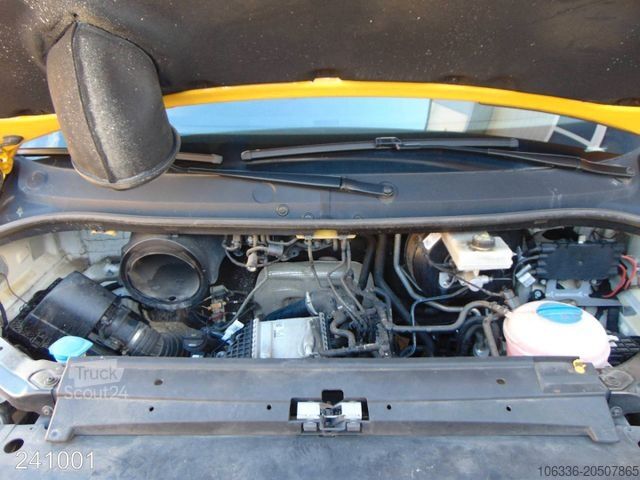Hög tak skåpbil VOLKSWAGEN CRAFTER 35 2.0 TDI DSG KLIMA*REGALSYSTEM*KAMERA