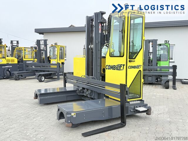 Carretilla retráctil de 4 vías Combilift C3000STE TRIPLEX WIDE POSITIONER CABIN