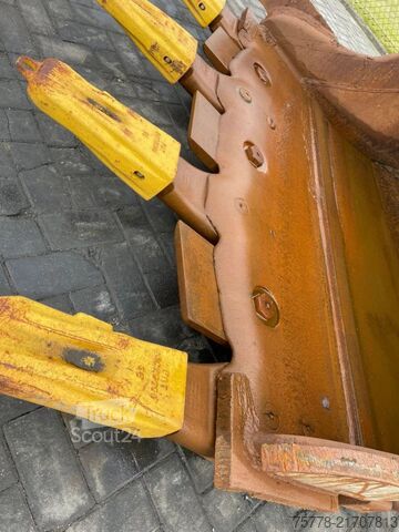 стандартна кофа Klepp Mek | S90 | KM90 | TOOTH BUCKET | NEW TEETH | SCHAUFEL