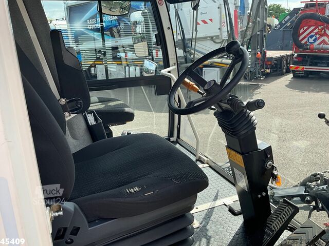 Măturătoare stradală Schmidt Cleango 500 Compact Euro 6 with 3-rd brush