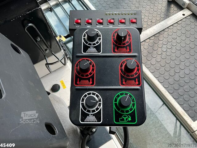 Măturătoare stradală Schmidt Cleango 500 Compact Euro 6 with 3-rd brush