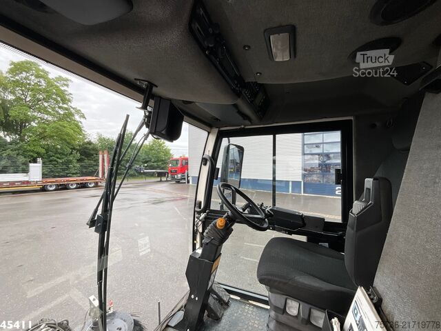 Măturătoare stradală Schmidt Cleango 500 Compact Euro 6 with 3-rd brush