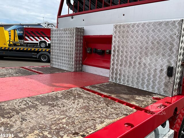 Jeřábové vozidlo Volvo FH 540 8x4 HMF 85 Tonmeter laadkraan + Fly-Jib ...