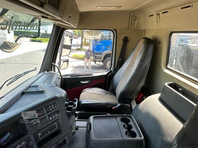 Kranwagen Volvo FMX 330 8x4 TRIDEM + CRANE EFFER 265 / 6S - PLA...