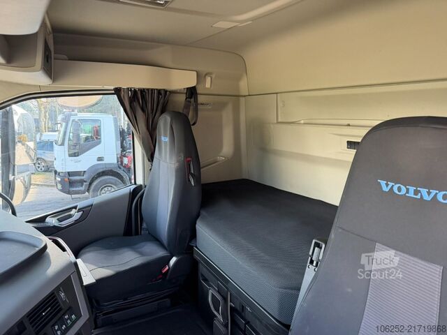 Jeřábové vozidlo Volvo FH 460 6X4 + (26.5m) CRANE COPMA 530.7 + FlY-JI...