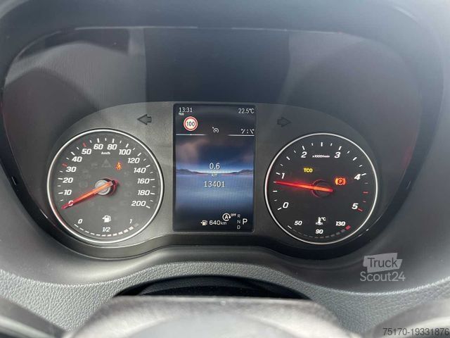 لوحة فان MERCEDES-BENZ Sprinter 317 CDI 4325 9G AHK Klima Kamera MBUX