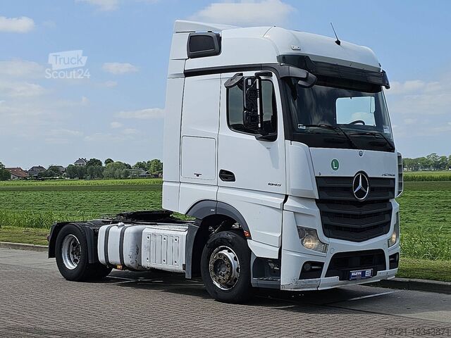 Standaard trekker MERCEDES-BENZ ACTROS 1845 LS BIGSPACE 2X TANK