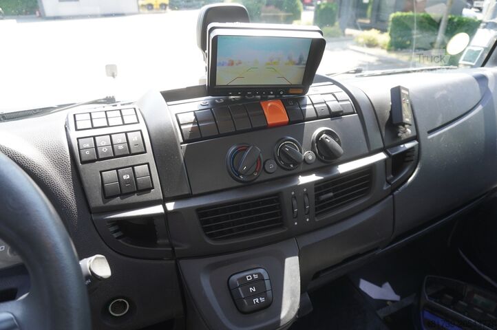 платформа Iveco EUROCARGO 190-280L / FASSI F135A / 8 M