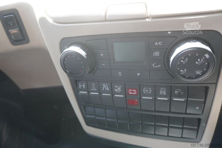 TRAKTORS MAN TGX 18.420 tractor unit / 190 tho. km