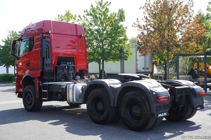 Traktora vienība MAN TGS 33.510 tractor unit / 6x4 / Sleeper