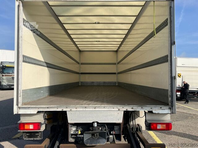 Škatlasti tovornjak Volvo FE320 4x2 Original 125t km AHK LBW