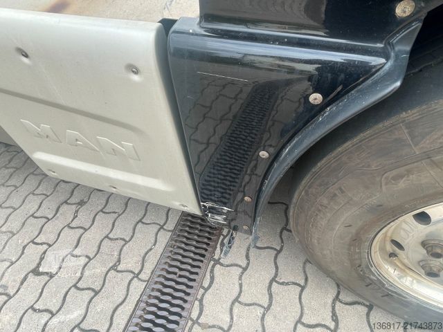 Standard nyergesvontató MAN TGX 18.580 4x2 BL Retarder Tempomat Hydraulik