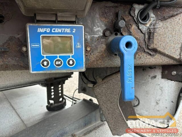 Transport frigorifique LAMBERET Frigo laadklep Carrier Vector 1850