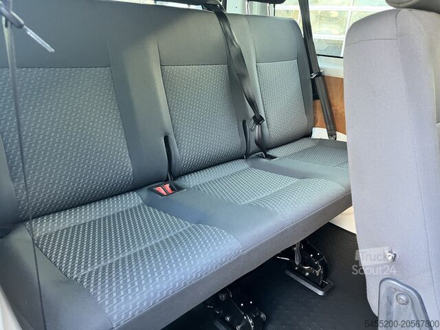 Autobus pasażerski VW Transporter Kombi 2.0 TDI DSG Automaat L1H1 BTW...