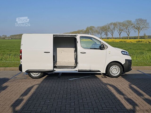 Stasjonsvogn med høyt tak FIAT SCUDO 1.5 L2 Airco Camera