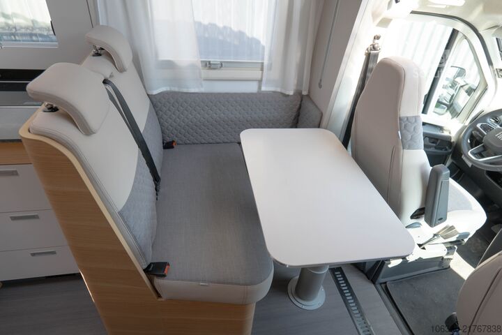 ADRIA MATRIX AXESS 670 SC SEDEMIINTEGRIRAN RABLJEN ADRIA MATRIX AXESS 670 SC