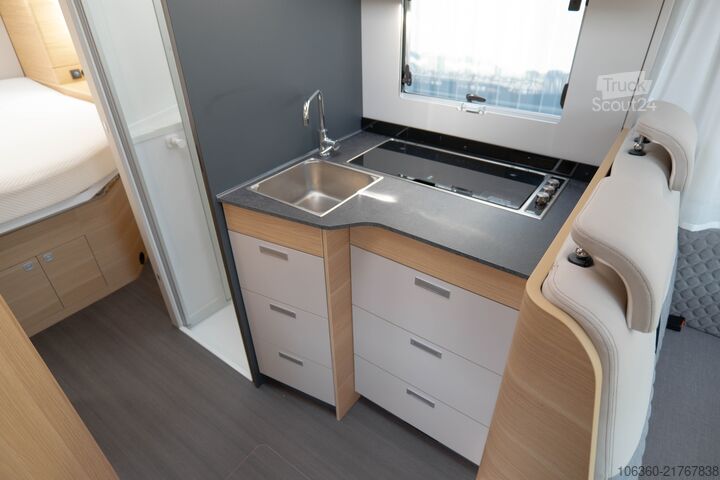 ADRIA MATRIX AXESS 670 SC SEDEMIINTEGRIRAN RABLJEN ADRIA MATRIX AXESS 670 SC