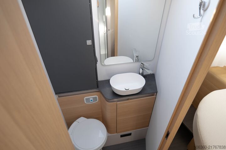 ADRIA MATRIX AXESS 670 SC SEDEMIINTEGRIRAN RABLJEN ADRIA MATRIX AXESS 670 SC