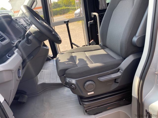 Mikroautobuss MAN TGE 5.160 21+3 Klima Standheizung AHK