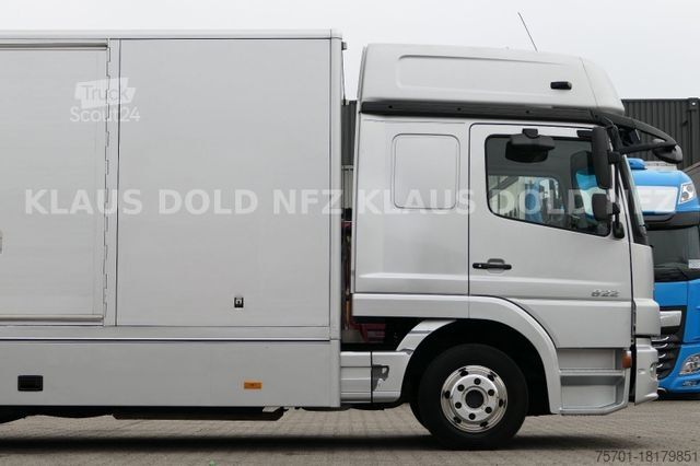 شاحنة نقل سيارات مغلقة MERCEDES-BENZ Atego 822 Autotransporter Geschloss. Automatik