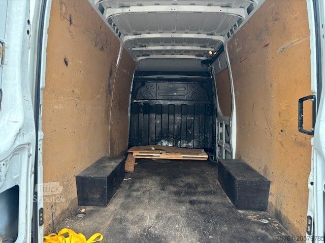 Aukštas mikroautobusas IVECO Daily 35S15