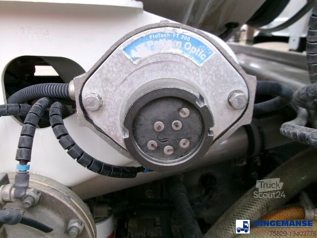 Cisterna Renault Premium 270 4x2 fuel tank 13.8 m3 / 4 comp