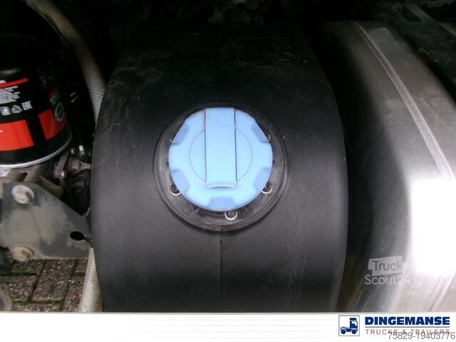 Camion-citerne Renault Premium 270 4x2 fuel tank 13.8 m3 / 4 comp