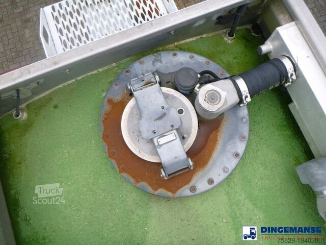 Tanker Renault Premium 270 dxi 4x2 fuel tank 13.3 m3 / 4 comp