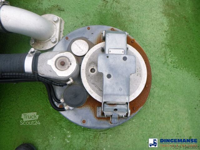 Tanker Renault Premium 270 dxi 4x2 fuel tank 13.3 m3 / 4 comp