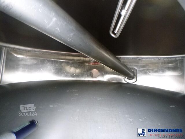 Tanker Renault Premium 270 dxi 4x2 fuel tank 13.3 m3 / 4 comp