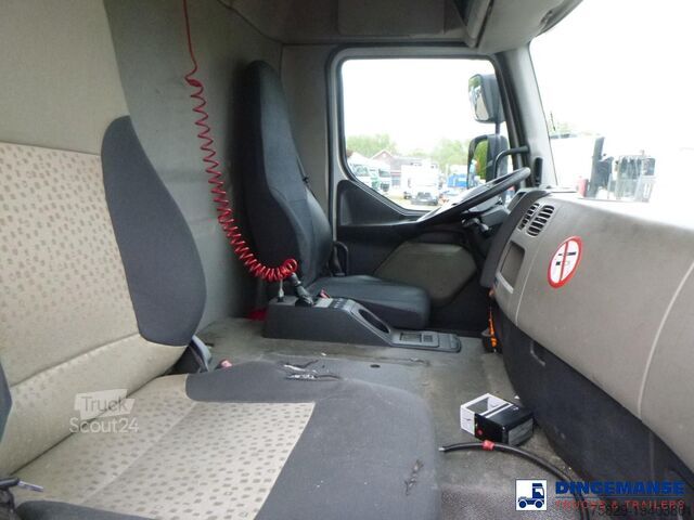 Tanker Renault Premium 270 dxi 4x2 fuel tank 13.3 m3 / 4 comp