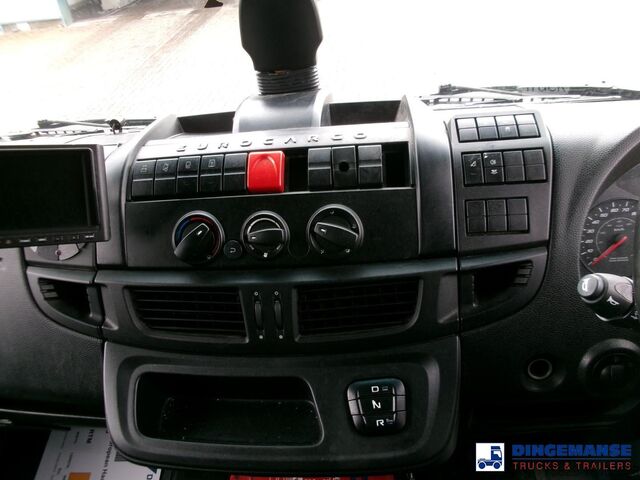 Benne fermée Iveco Eurocargo 180E25S RHD 4x2 Euro 6 Closed box