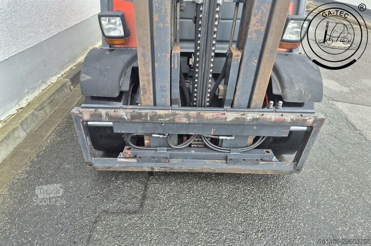 Wózek widłowy z silnikiem wysokoprężnym Linde H50D