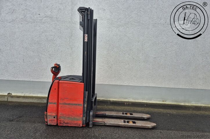 Empilhadeira alta Linde L14i