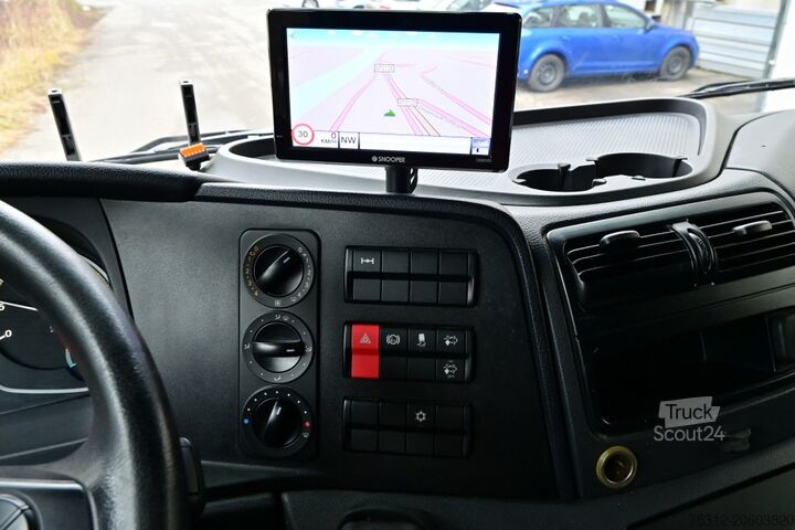 LKW mit Kofferaufbau Mercedes-Benz Atego 1330 E6 LBW Original 206t 2,70m 6 Sitzer