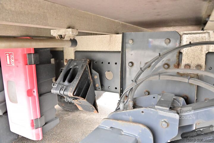 LKW mit Kofferaufbau Mercedes-Benz Atego 1330  E6 LBW Original 206t 2,70m 6 Sitzer