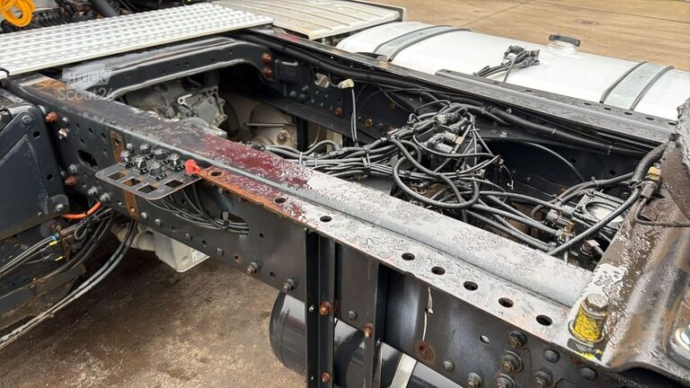 Padrão-SZM MAN TGX 18.480 (321.000 KM !!! / RETARDER / BELGIAN...