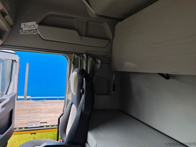 Standaard trekker FORD F-MAX LUX LED, Intarder, Standklima, RDKS, Voll