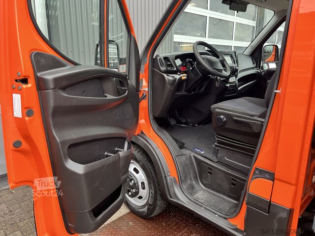 Loading platform Iveco Daily 35C14 2.3 375 Laadklep 500kg Trekhaak 350...